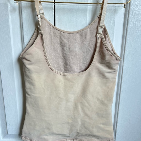Women's Cream Tank Top Shapewear Upper Back Exposed - Picture 2 of 9